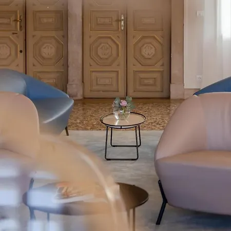 Luxury Calatrava - In Venetian Palazzo By Sarlux *