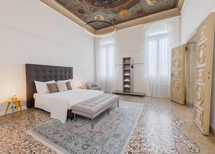 Luxury Calatrava - In Venetian Palazzo By Sarlux Appartamento *