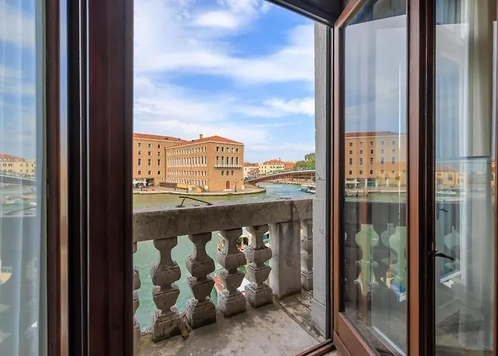 Luxury Calatrava - In Venetian Palazzo By Sarlux Appartamento Venezia